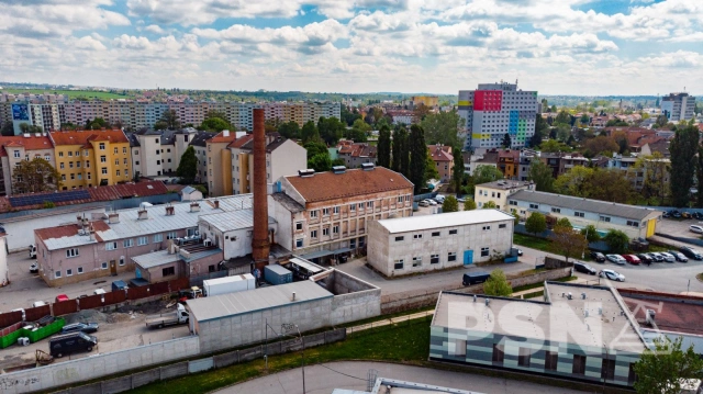 Komerční hala - Komárovské nábřeží Brno - 2/9