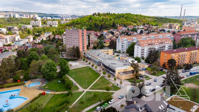 Pronájem parkovacího stání v Brně Juliánovské nám. 3878/2, 636 00 Brno-Židenice